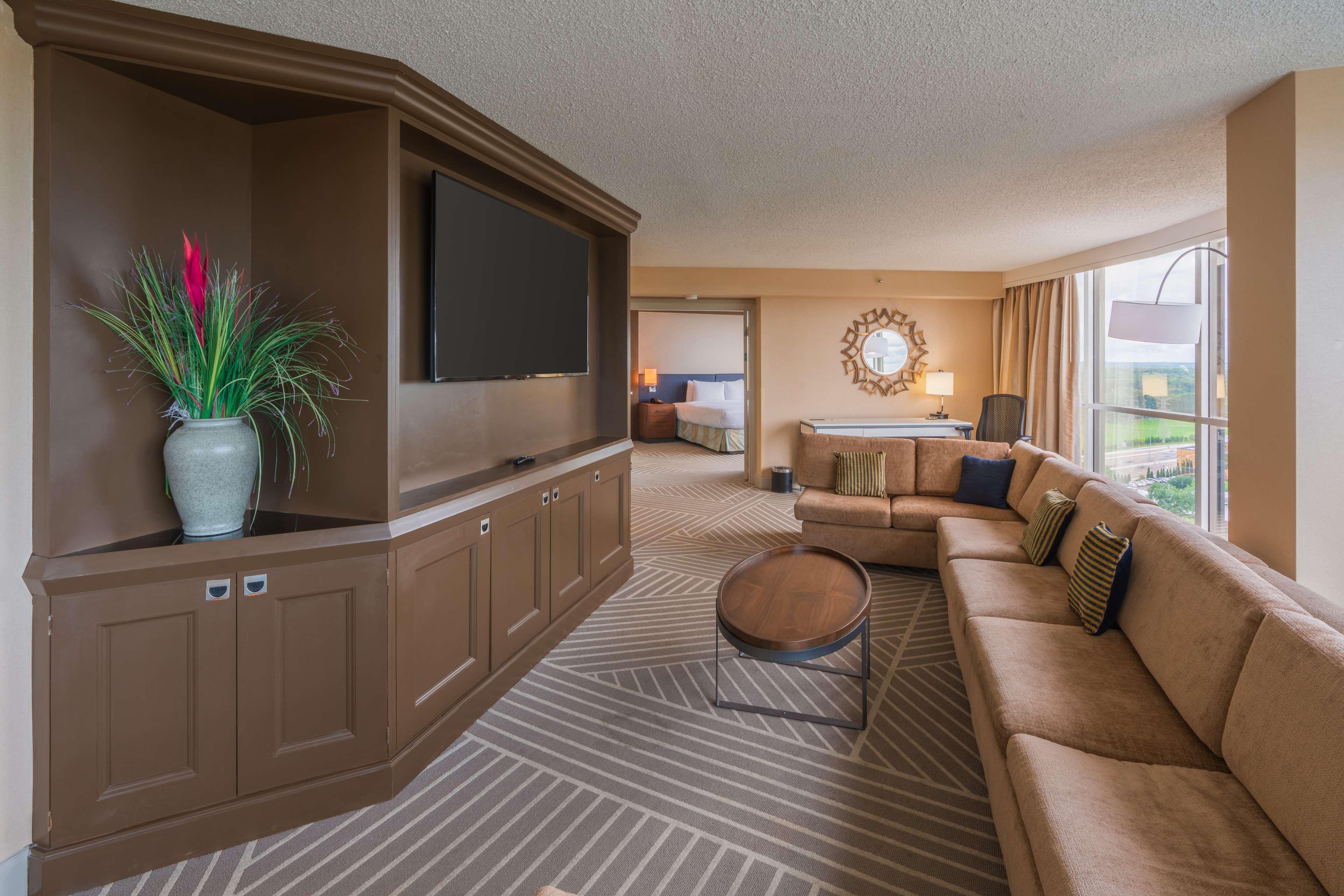 Hilton Memphis Hotel Bagian luar foto