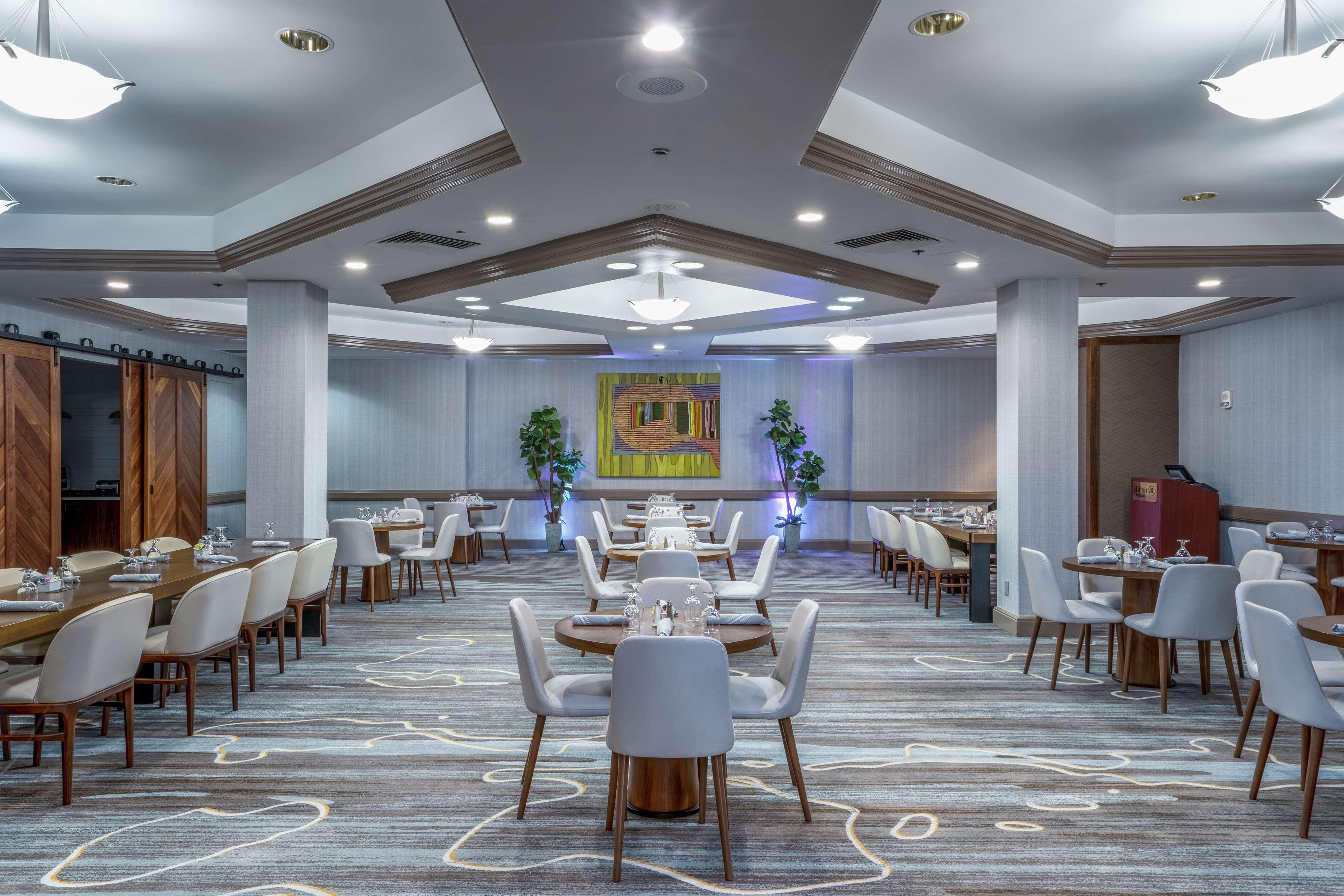 Hilton Memphis Hotel Bagian luar foto